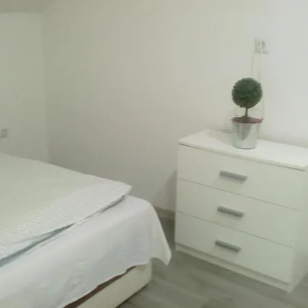 Apartamento Seasons 2 *